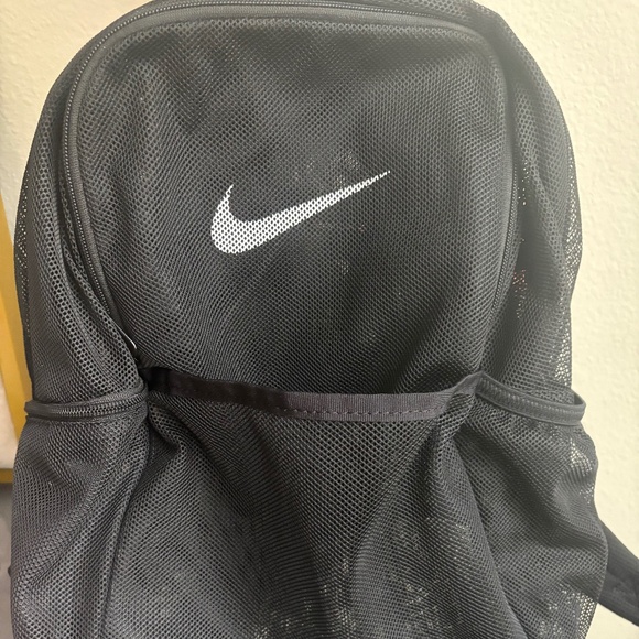 Nike Mesh Bookbag / Backpack Black - Picture 1 of 3